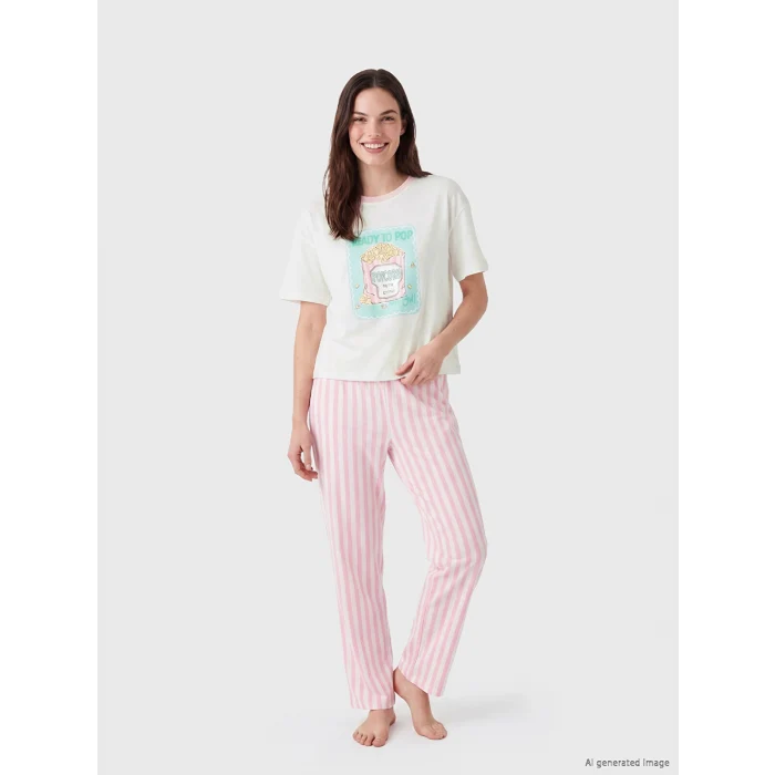 LCW Young Pembe Bisiklet Yaka Baskılı Kadın Pijama Takımı