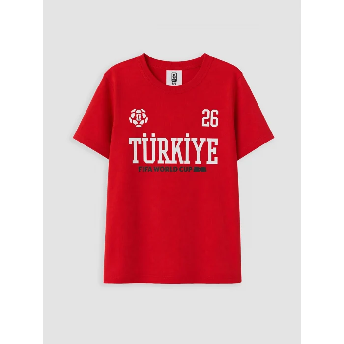 LCW Kids Kırmızı Fıfa 2026 Baskılı Erkek Çocuk Şortlu Takım