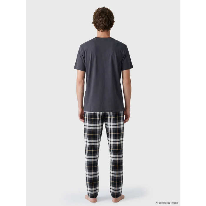 LC WAIKIKI Gri Regular Fit Ekose Erkek Pijama Takım