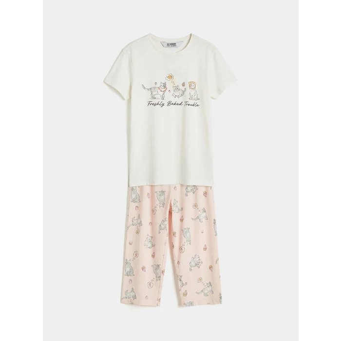 LCW Kids Ekru Baskılı Kız Çocuk Kaprili Pijama Takımı