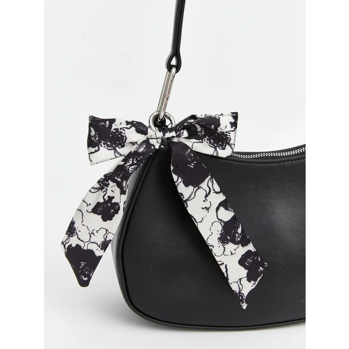 LCW ACCESSORIES Siyah Fular Aksesuarlı Kadın Omuz Çantası