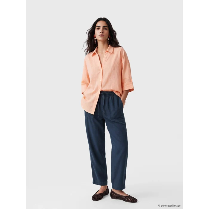 LCW Jeans Lacivert Beli Lastikli Carrot Fit Kadın Jean Pantolon