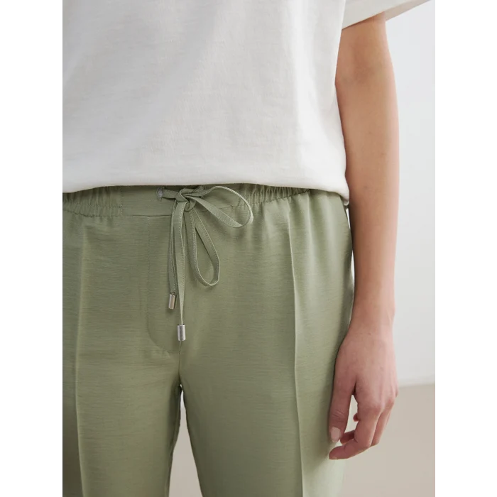 LCW Modest Haki Beli Lastikli Havuç Kesim Kadın Pantolon