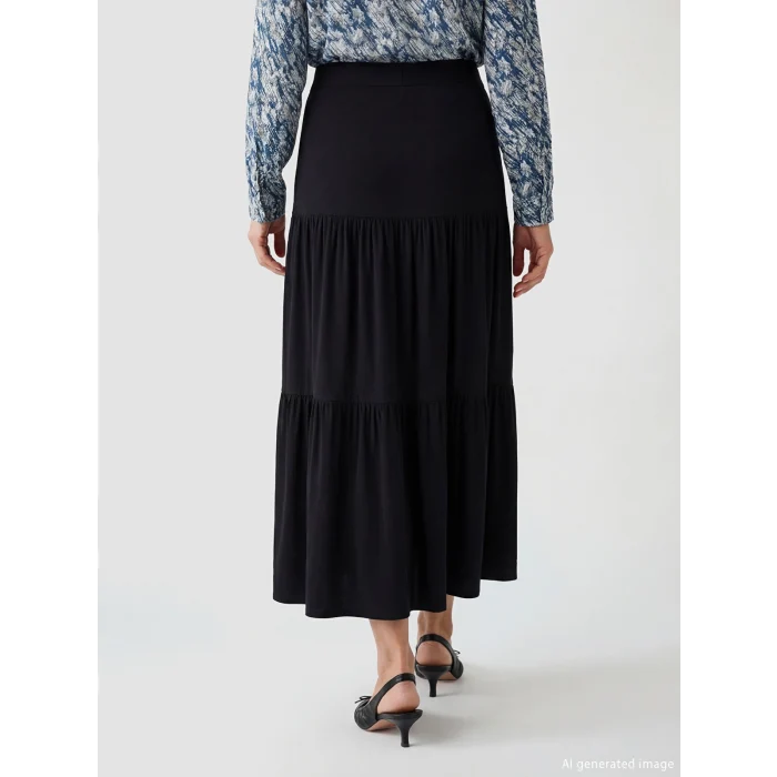 LCW Grace Siyah Beli Lastikli Katkat Etek