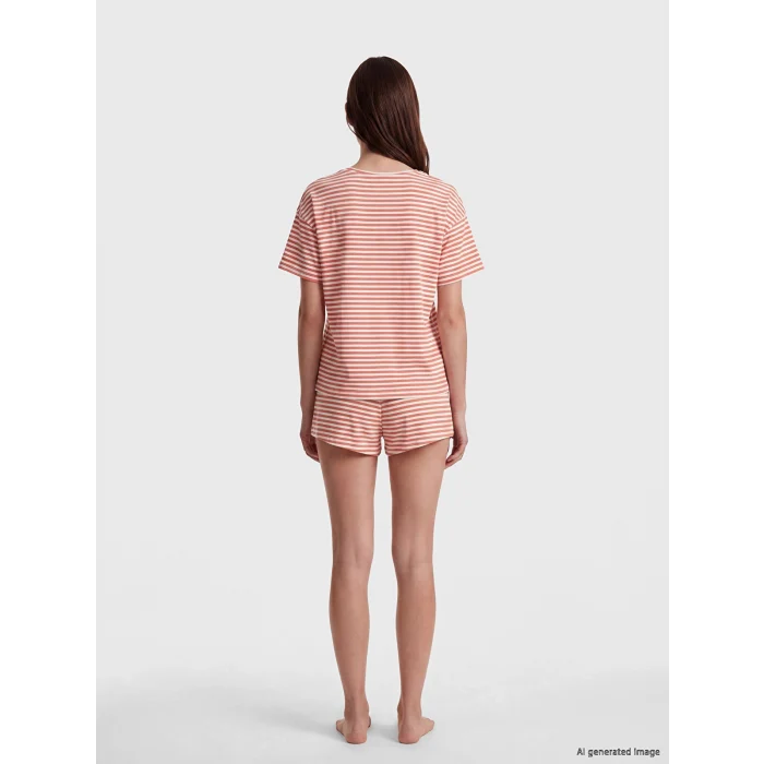 LCW DREAM Kırmızı Çizgili Kadın Şortlu Pijama Takımı