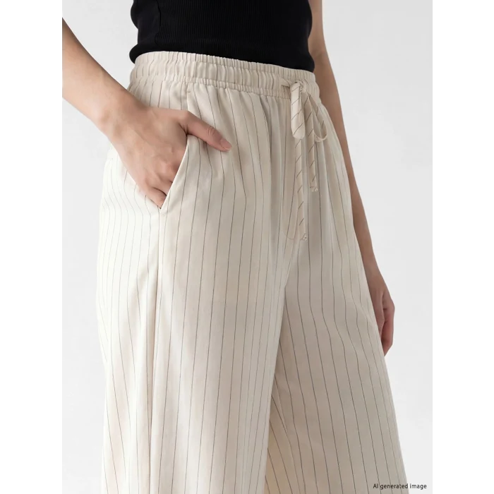 XSIDE Beyaz Beli Lastikli Çizgili Kadın Pantolon