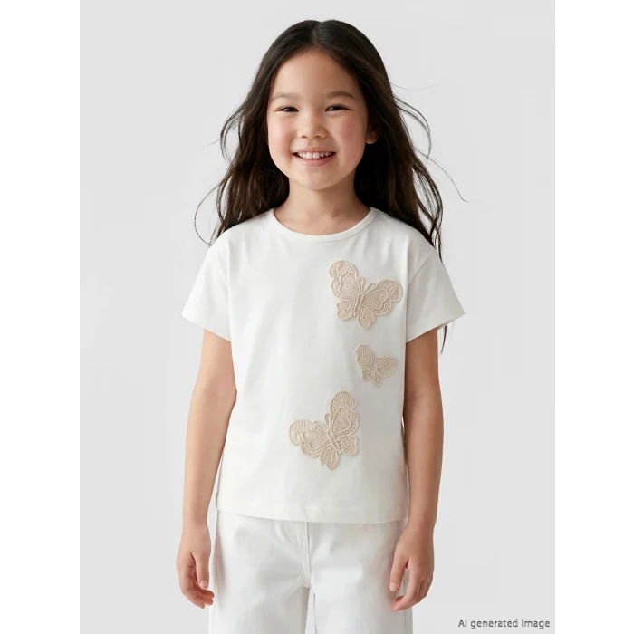 LCW Kids Beyaz Kelebek Nakışlı Kız Çocuk Tişört