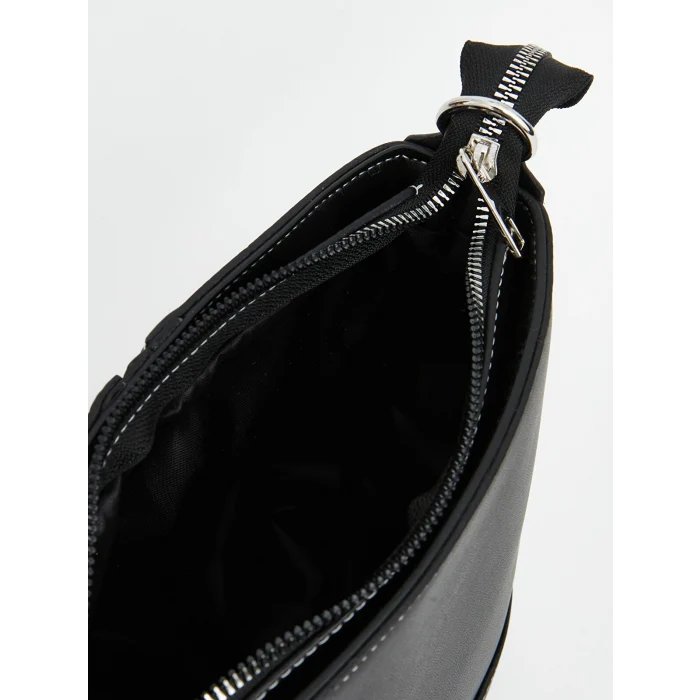 LCW ACCESSORIES Siyah Deri Görünümlü Kadın Omuz Çantası