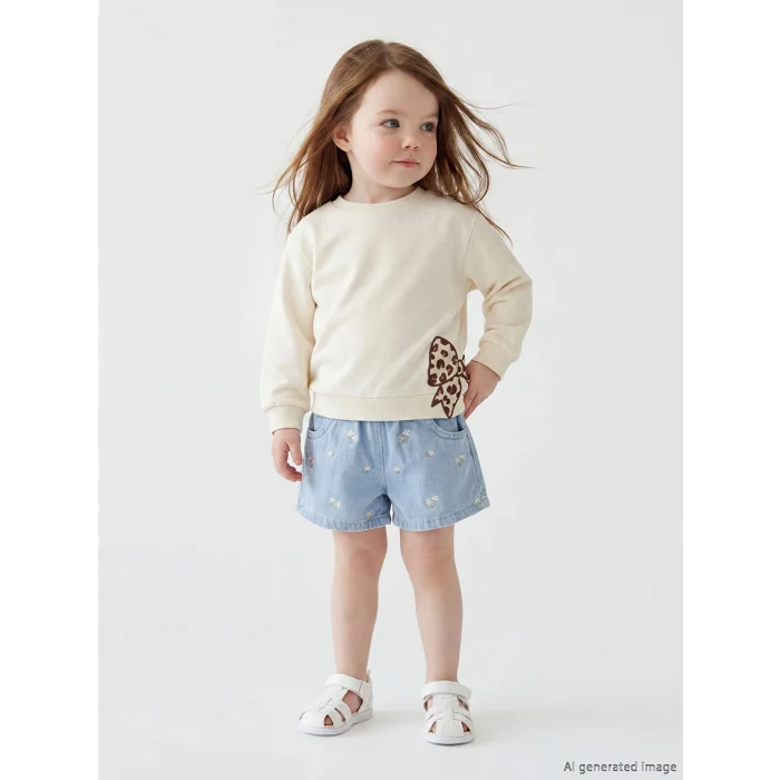 LCW baby Ekru Bisiklet Yaka Nakışlı Kız Bebek Sweatshirt