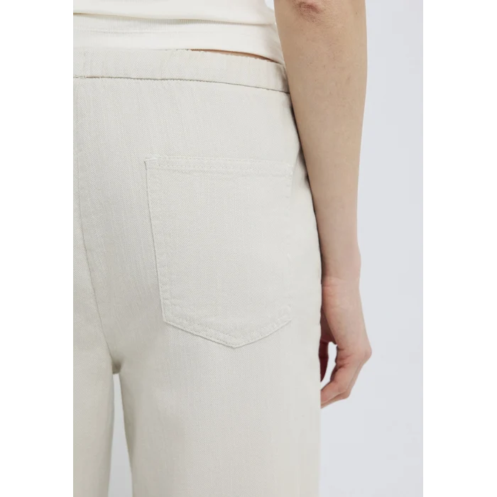 Mavi 1011203-35043 Bağcık Detaylı Bej Pantolon