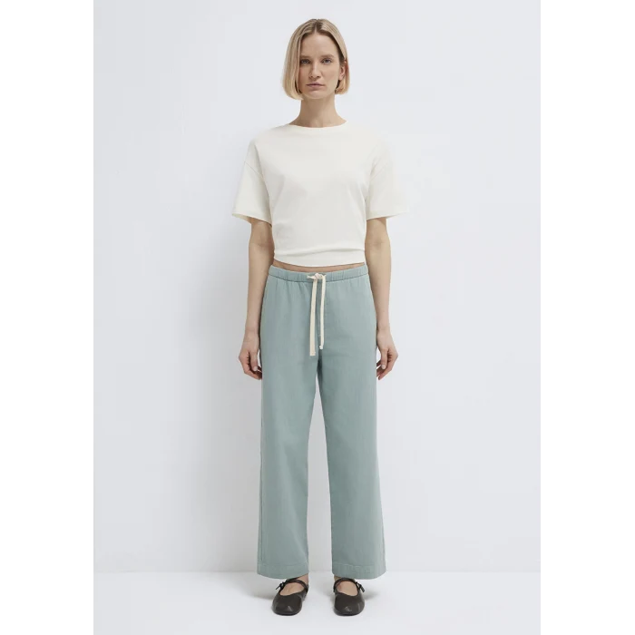 Mavi 1011203-70113 Bağcık Detaylı Yeşil Pantolon