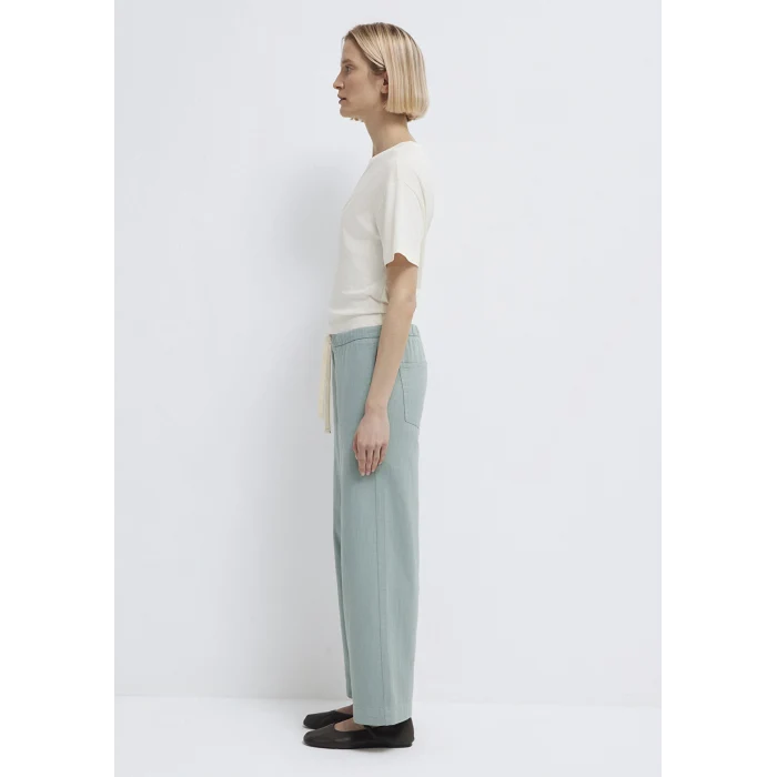 Mavi 1011203-70113 Bağcık Detaylı Yeşil Pantolon
