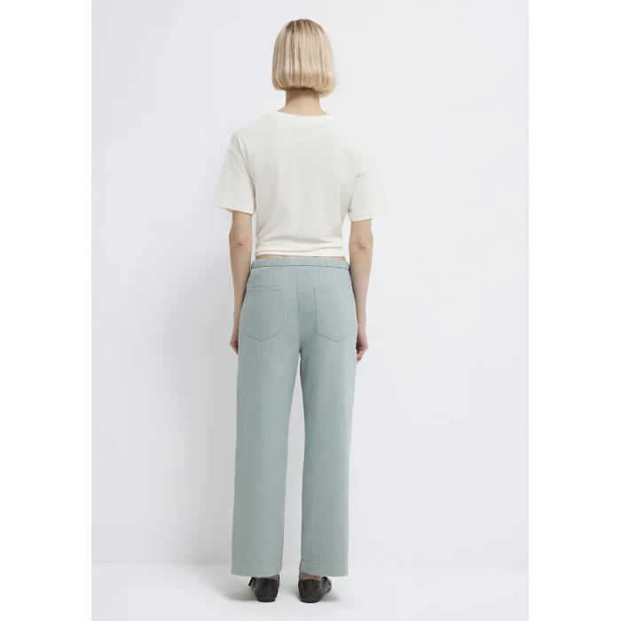 Mavi 1011203-70113 Bağcık Detaylı Yeşil Pantolon