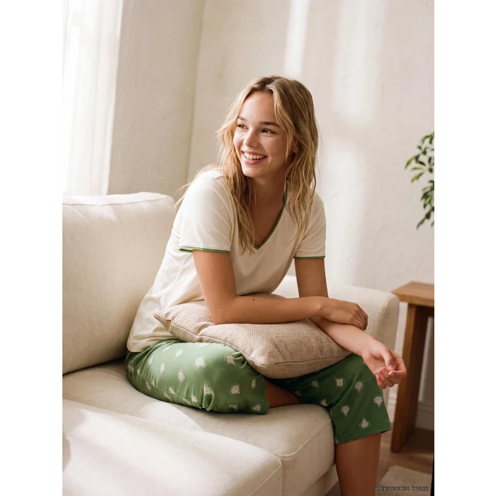 LCW DREAM Yeşil V Yaka Kadın Kaprili Pijama Takımı
