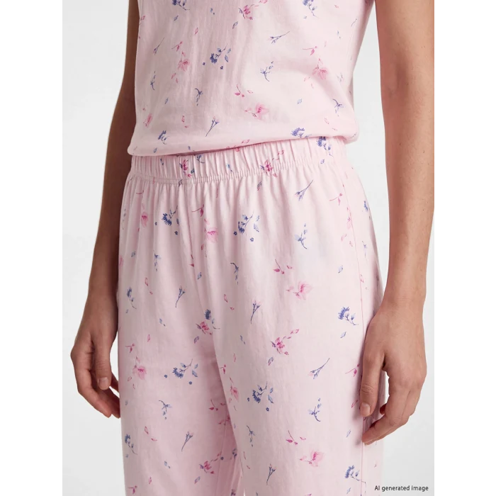 LCW DREAM Pembe V Yaka Çiçekli Kadın Pijama Takım