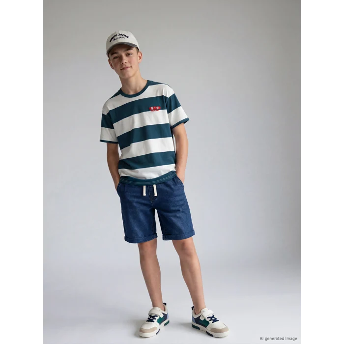 LCW Kids Petrol Bisiklet Yaka Çizgili Erkek Çocuk Tişört