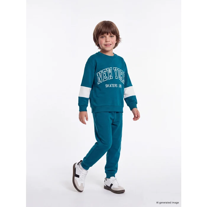 LCW Kids Petrol New York Baskılı Erkek Çocuk Takım