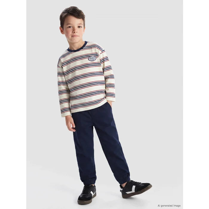 LCW Kids Lacivert Regular Fit Erkek Çocuk Jogger Pantolon