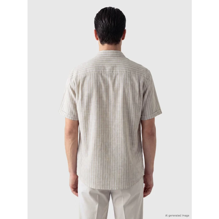 LCWAIKIKI Classic Kahverengi Regular Fit Çizgili Poplin Erkek Gömlek