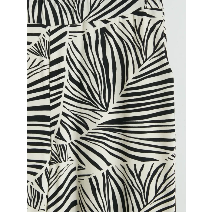 LCWAIKIKI Basic Siyah Yüksek Bel Zebra Desenli Kadın Şortolon