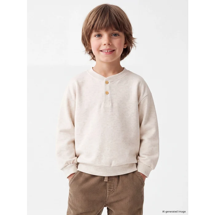 LCW baby Beyaz Bisiklet Yaka Düğmeli Erkek Çocuk Sweatshirt