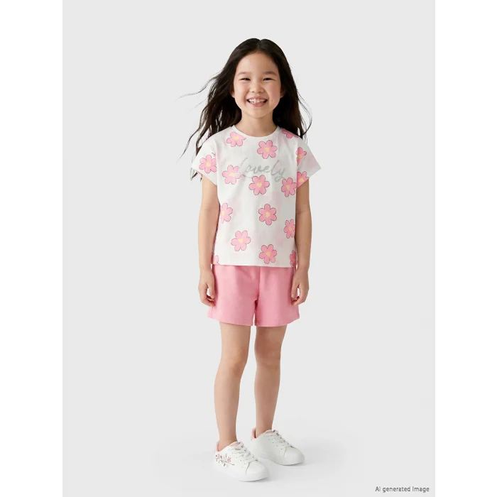 LCW Kids Ekru Simli Çiçekli Kız Çocuk Şortlu Takım