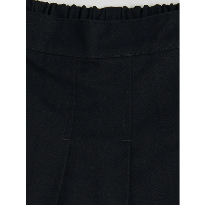 LCW Kids Siyah Kız Çocuk Pileli Gabardin Şort Etek