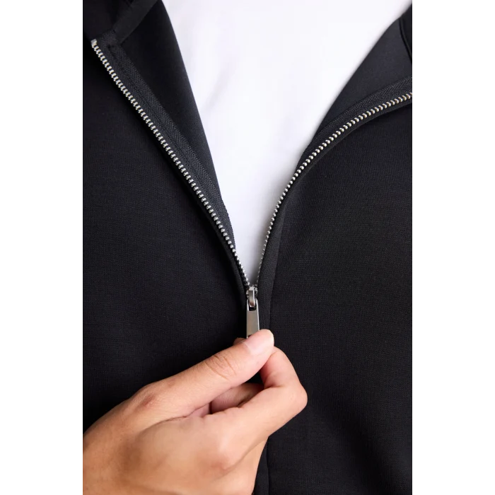 Defacto H5189AXBK81 Siyah Ultra Yumuşak Oversize Fermuarlı Kapüşonlu Cepli Basic Sweatshirt Hırka