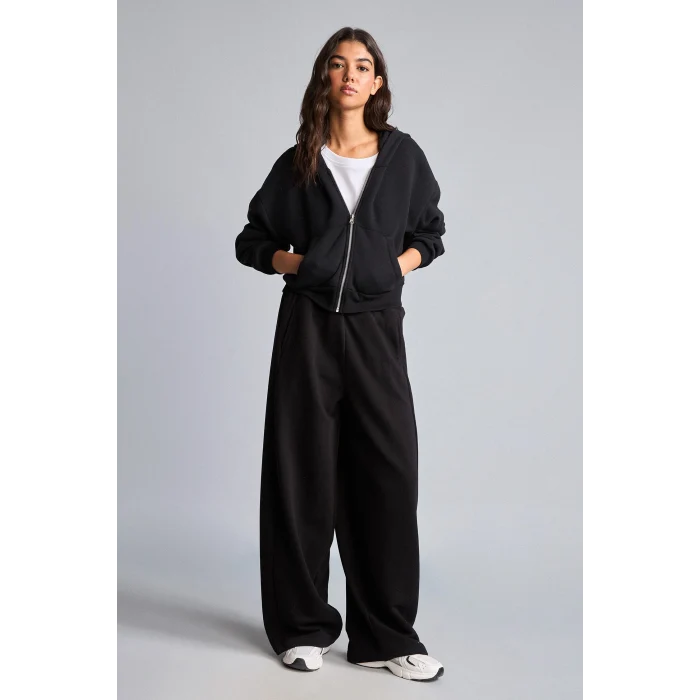 Defacto I2412AXBK81 Siyah Regular Pamuklu Fıt Kapüşonlu Fermuarlı Siyah Sweatshirt