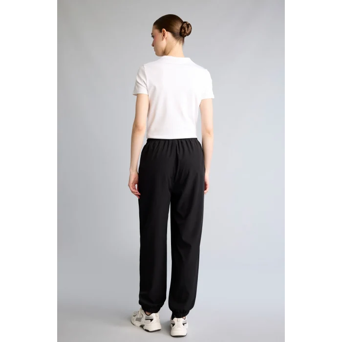 Defacto A2437AXBK81 Siyah Standart Fıt Çift Cepli Jogger Paça Uzun Dokuma Sporcu Pantolon