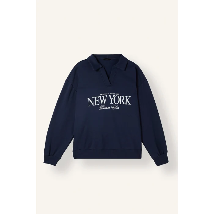 Defacto I3316AXNV251 Lacivert Okula Dönüş Relax Fıt Polo Yaka Baskılı Kalın Sweatshirt Kumaşı Sweatshirt
