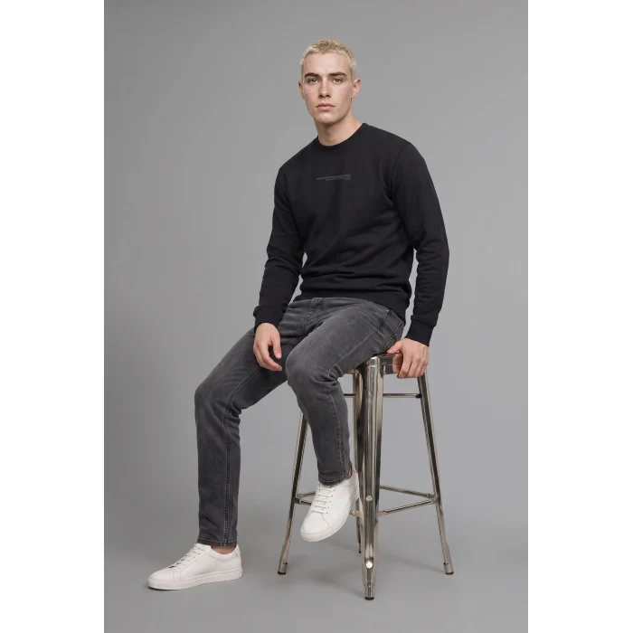 Defacto X8282AZBK81 Siyah Boxy Fıt Bisiklet Yaka Baskılı Sweatshirt