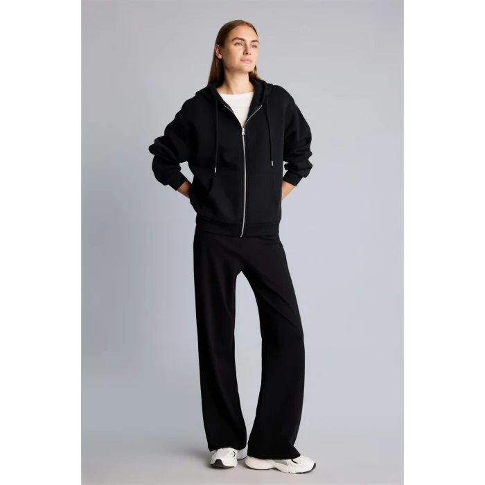 Defacto D8717AXBK81 Siyah Relax Fit Kapüşonlu Fermuarlı Cepli Basic Sweatshirt Hırka