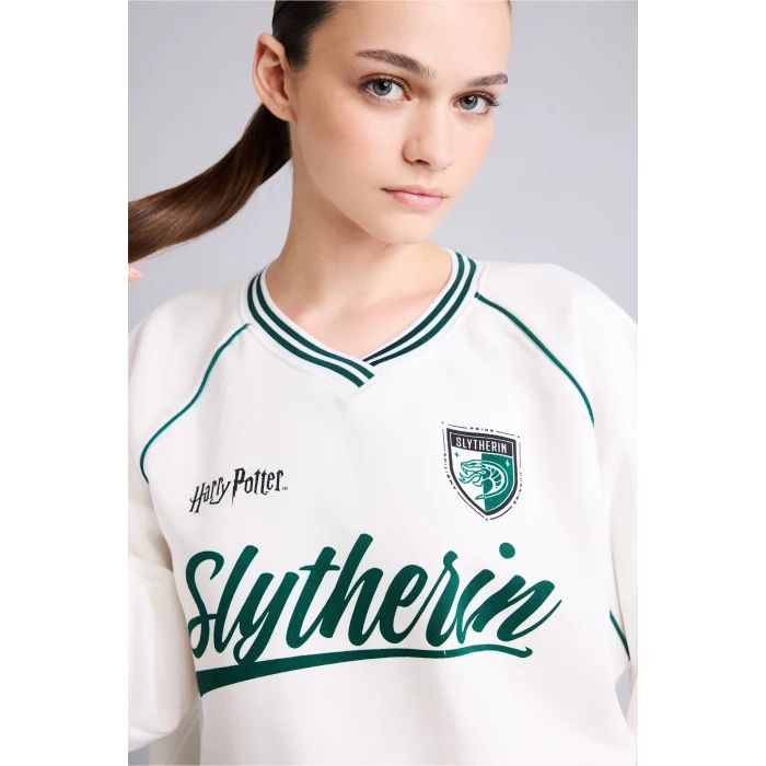 Defacto I3022AXWT32 Beyaz Harry Potter Baskılı Reglan Kollu Oversize V Yaka Kalın Sweatshirt