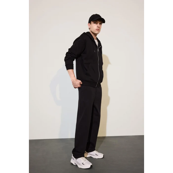 Defacto D7599AXBK81 Siyah Relax Fıt Kapüşonlu İçi Yumuşak Tüylü Kalın Kumaş Fermuarlı Sweatshirt