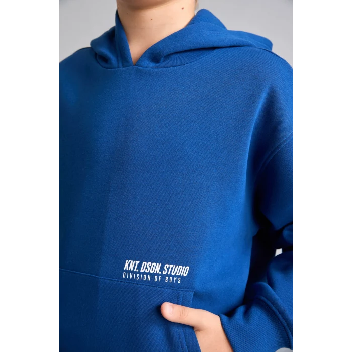 Defacto H9682A8BE842 Mavi Regular Fit Kapüşonlu Baskılı Kanguru Cepli Kalın Kumaş Sweatshirt Erkek Çocuk