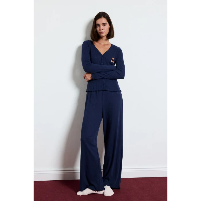 Defacto H4375AXNV241 Lacivert Regular Fit Uzun Kollu Hırka Üst Geniş Paça Alt Pijama Takımı