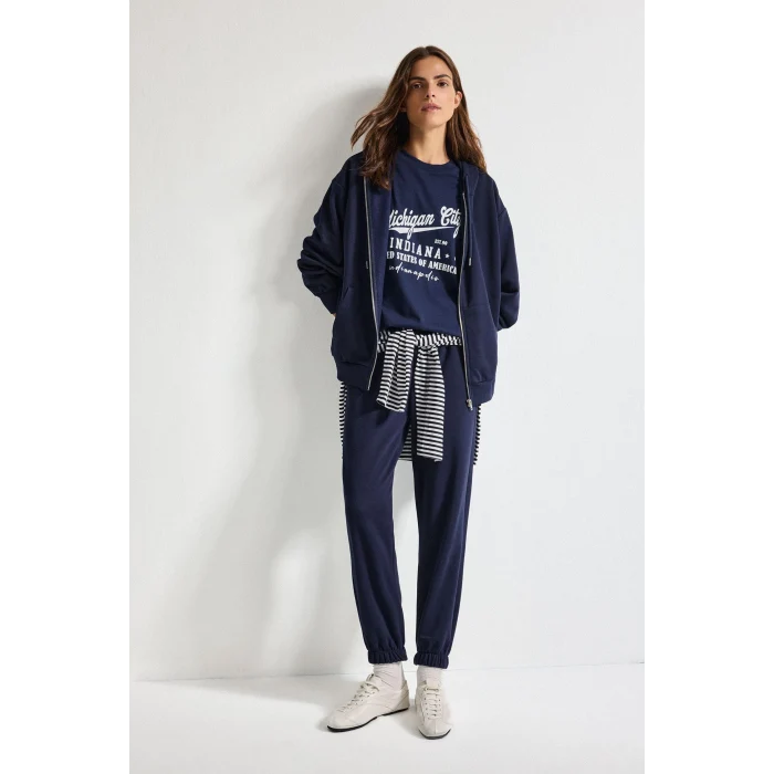 Defacto C1809AXNV251 Lacivert Relax Fıt Kapüşonlu Basıc Düz Kalın Sweatshirt Kumaşı Hırka