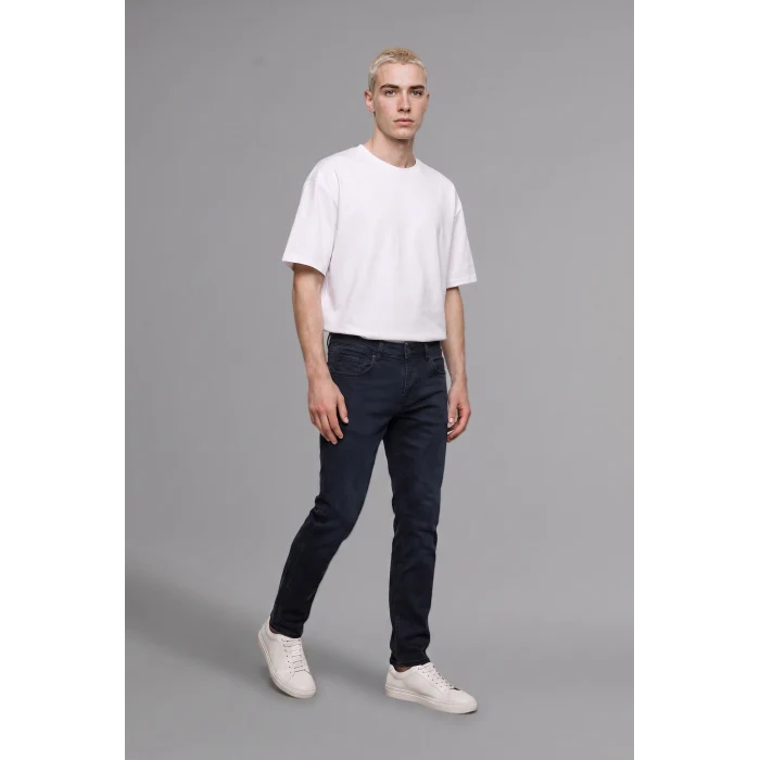 Defacto H5630AXNM40 Siyah Sergio Regular Fit Normal Bel Boru Paça Beş Cep Detaylı Uzun Boy Jean Pantolon