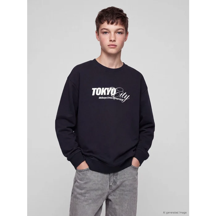 LCW Kids Lacivert Tokyo Baskılı Erkek Çocuk Sweatshirt