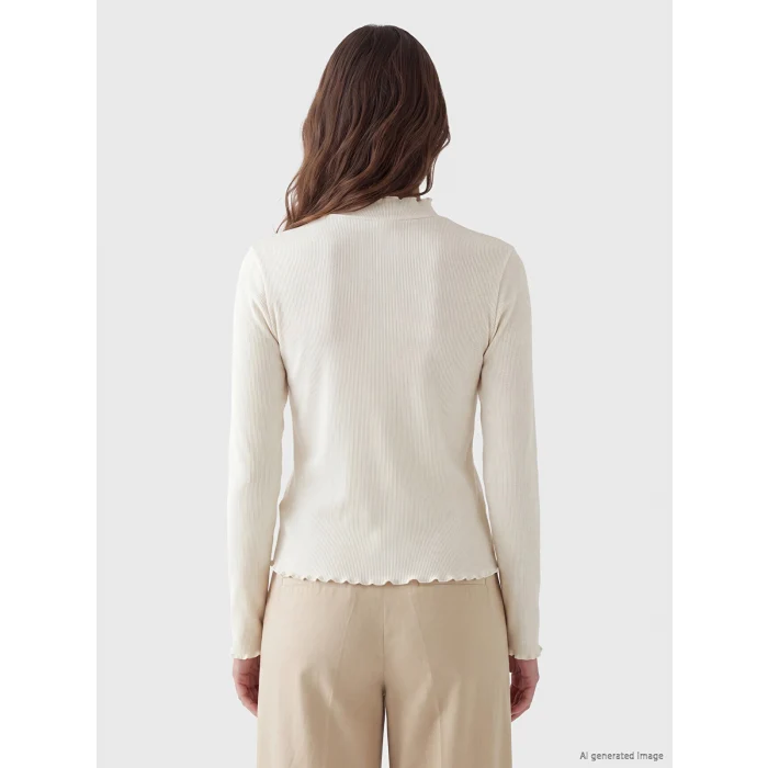 LCW Modest Ekru Dik Yaka Kadın Fitilli Body