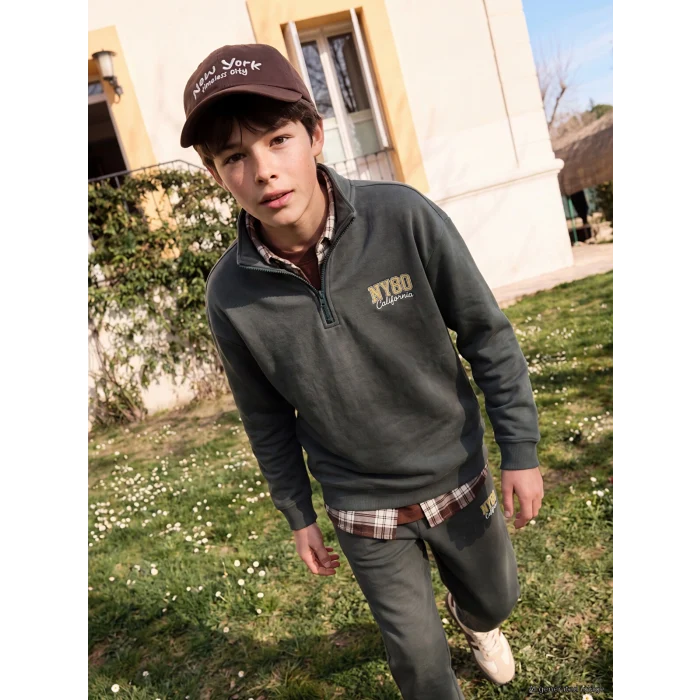 LCW Kids Yeşil Dik Yaka Baskılı Erkek Çocuk Kalın Sweatshirt
