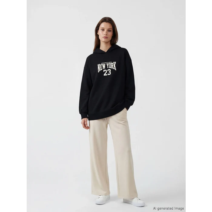 LCW Modest Siyah Kapüşonlu New York Baskılı Kadın Sweatshirt Tunik