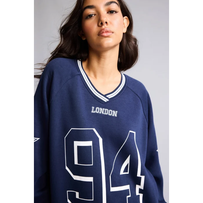 Defacto I0201AXNV241 Lacivert Oversize V Yaka Çizgili Yaka Detaylı Baskılı Sweatshirt
