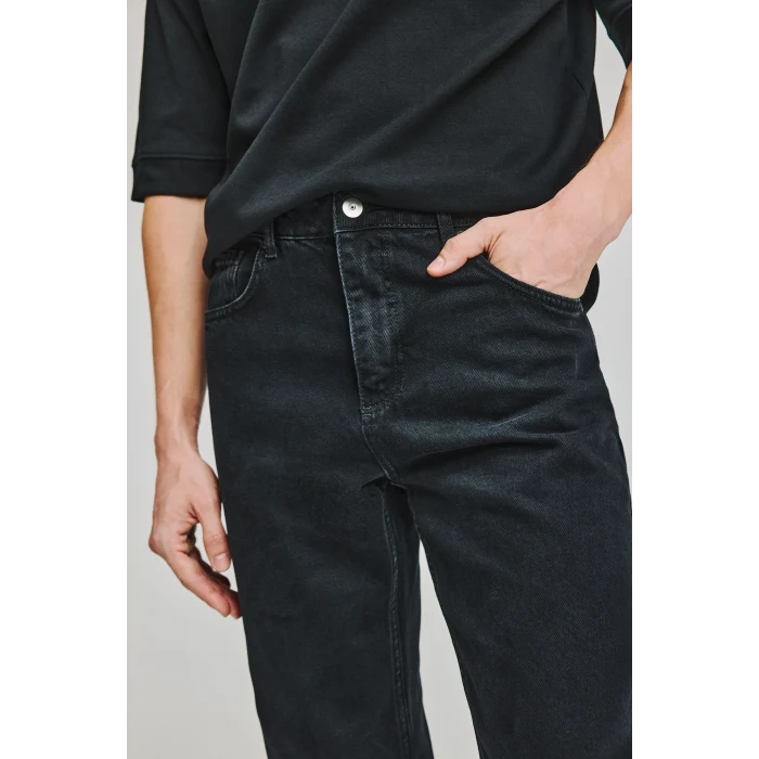 Defacto I6062AXNM40 Siyah Straight Fıt Normal Bel Boru Paça Jean Pantolon