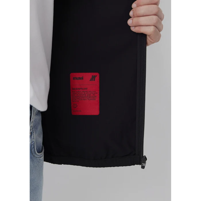Mavi 0110894-71379 Su İtici Kapüşonlu Siyah Spandex Ceket