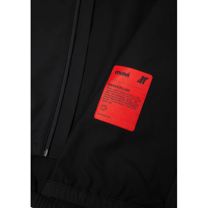 Mavi 0110894-71379 Su İtici Kapüşonlu Siyah Spandex Ceket