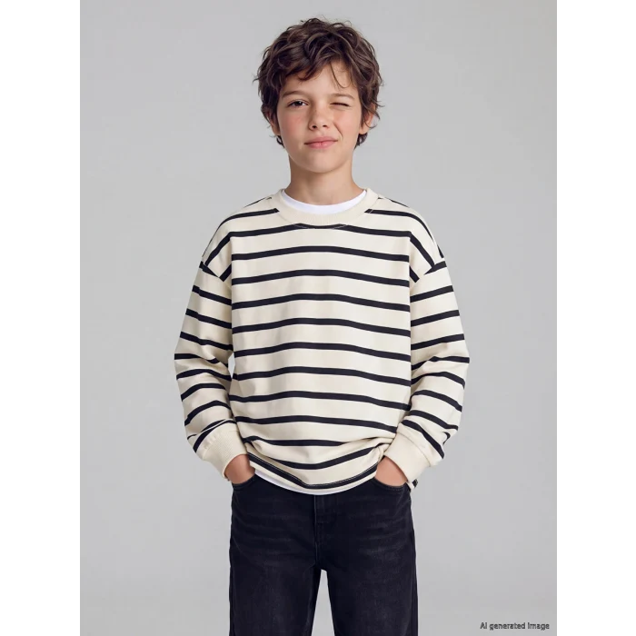 LCW Kids Antrasit Bisiklet Yaka Erkek Çocuk Tişört