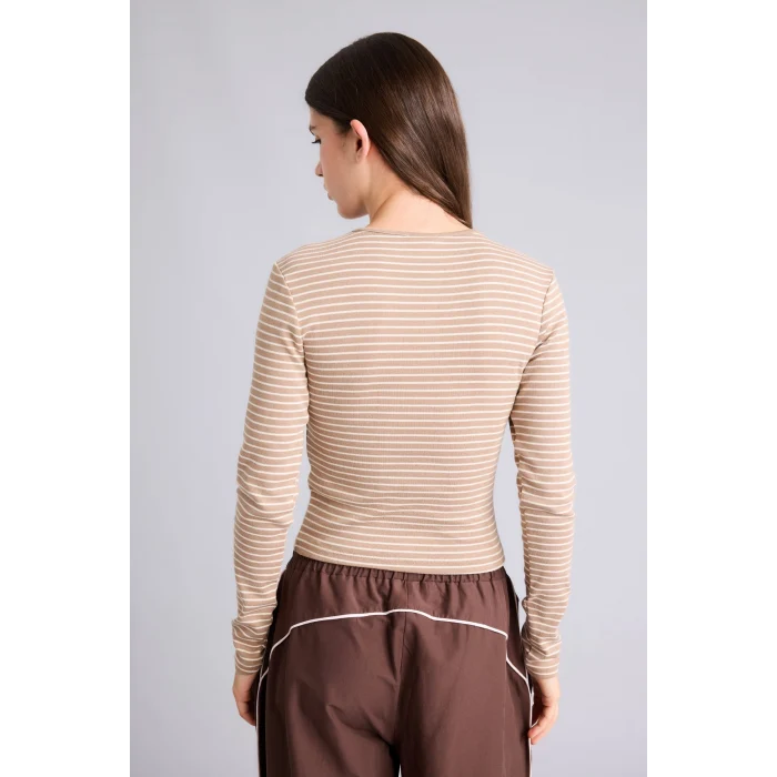 Defacto H7855AXBG79 Bej Çizgili Fitted Bisiklet Yaka Ribana Uzun Kollu Tişört