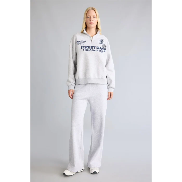 Defacto I3016AXGR110 Gri Oversize Dik Yakalı Yarım Fermuarlı Baskılı Sweatshirt